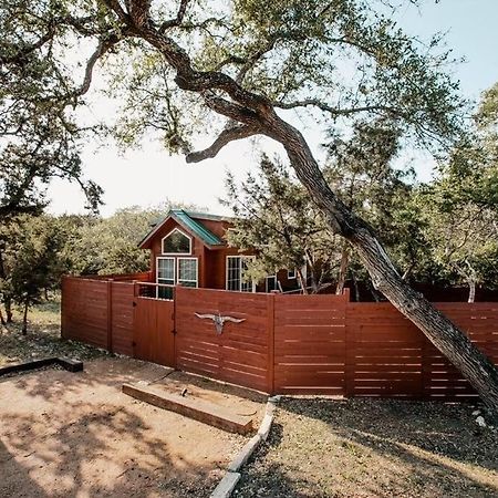 The Longhorn Cabin - Cabins At Rim Rock Austin Exterior foto